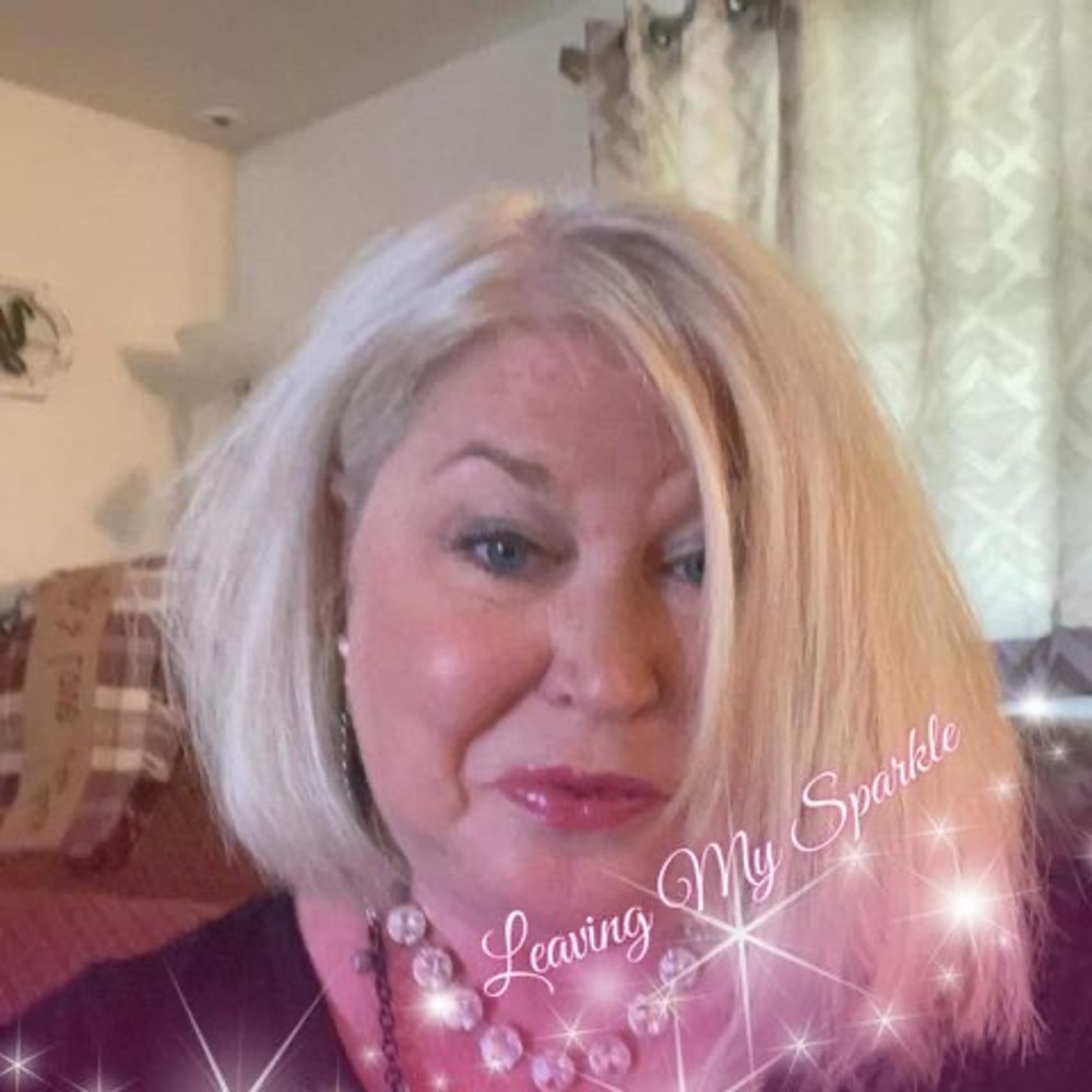 Meet your Posher, Brenda